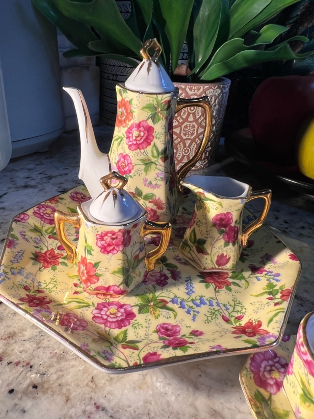 Miniature Decor Chintz Tea Set with Gold Trim - Yellow Floral Pattern - Picture 8 of 10
